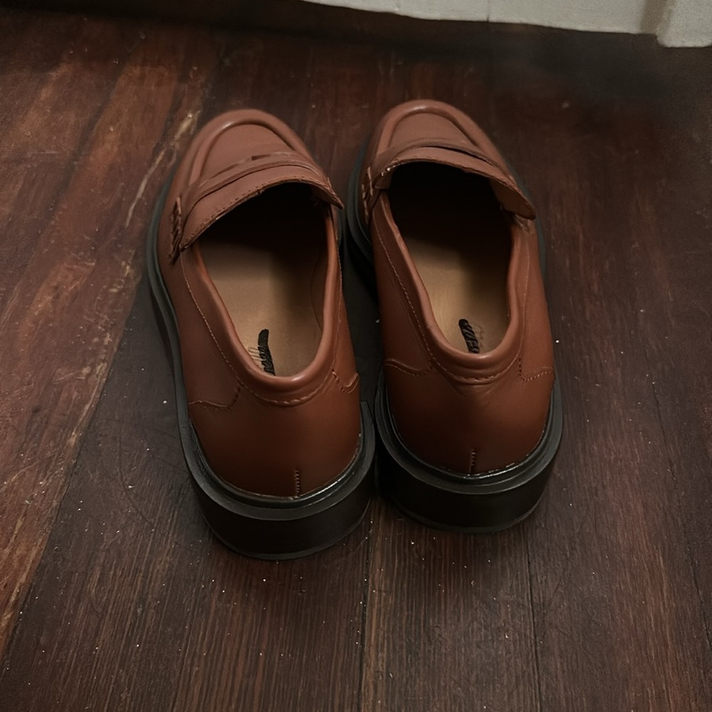 LIKE NEW Madewell The Vernon Dried Maple Brown Loafer Shoes - Picture 5 of 8